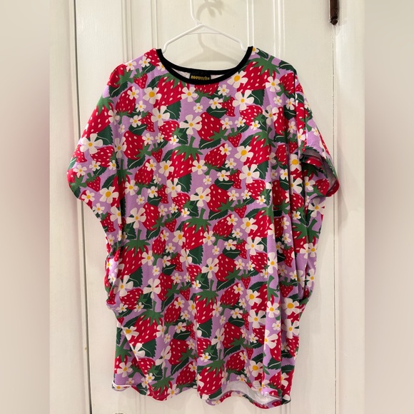 Nooworks Circle Dress in Berries - Picture 3 of 5